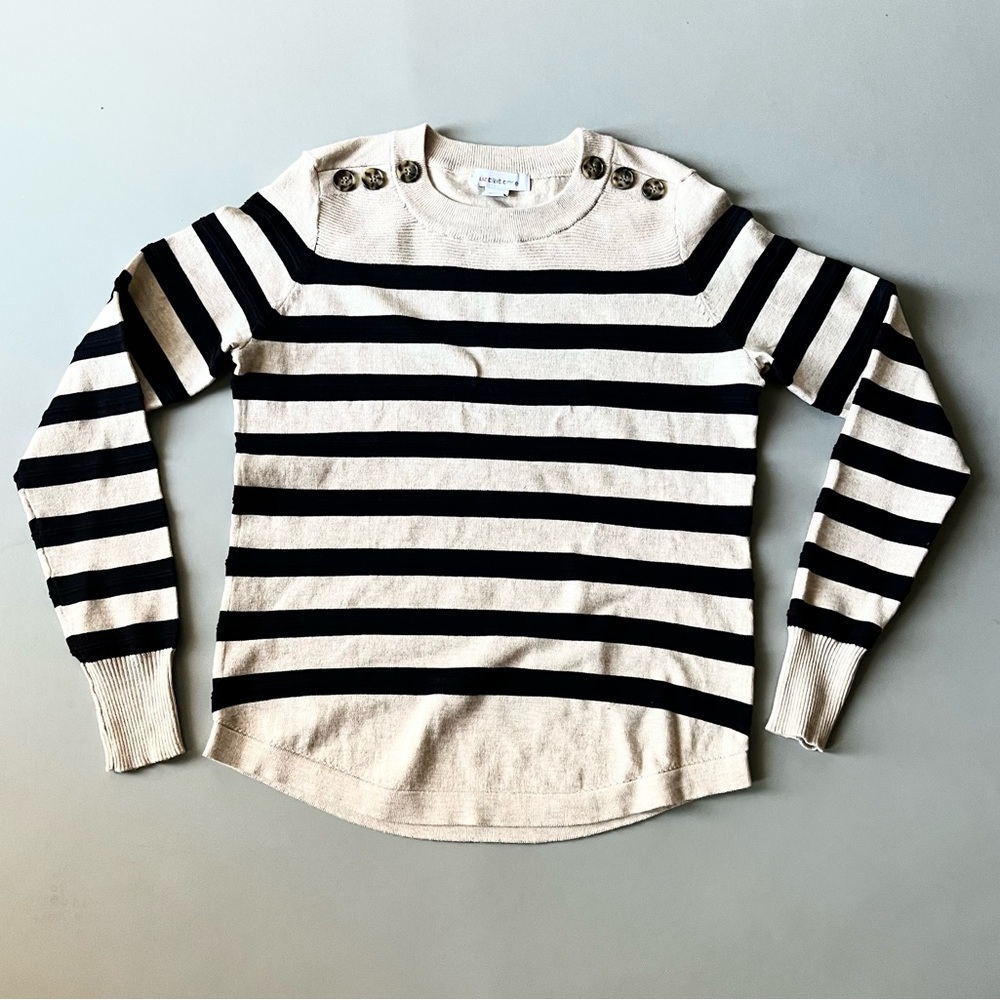 Liz Claiborne Women’s Tan and Black Stripe Lightweight Sweater with Buttons